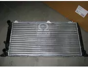Радиатор охлаждения Audi 80(B3/B4) 1.6-2.0 590мм TP.15.60.4361